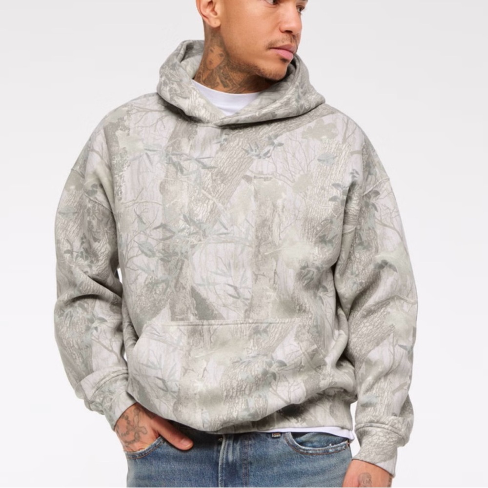 Abercrombie & Fitch Men's Taupe Camo Hoodie